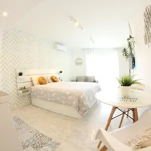 - New Central Studio Plata With Balcony Apartamento Torremolinos